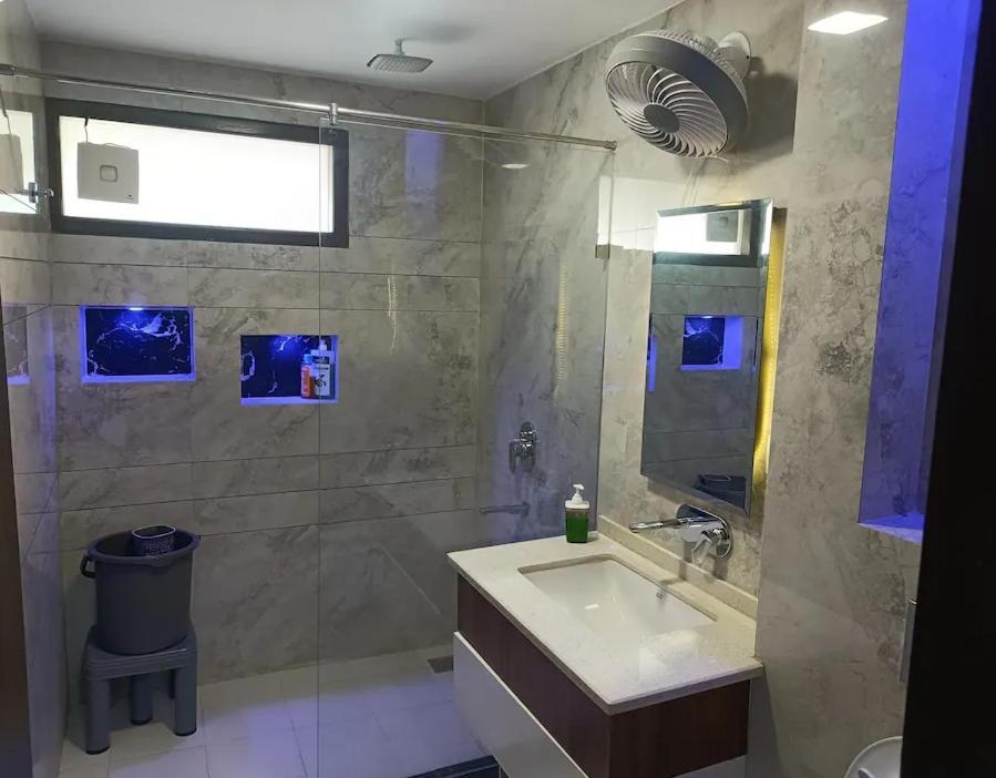 Homistay 1 Bhk Panchkula Phòng bức ảnh